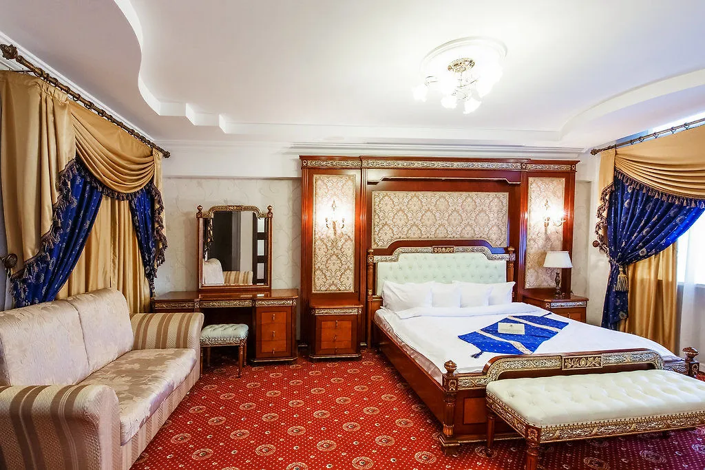 Moscow Holiday Hotel